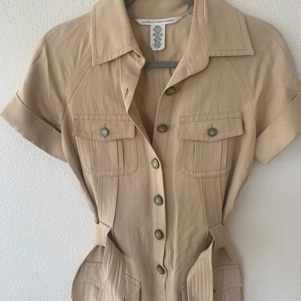 DIANE VON FURSTENBERG BELTED SAFARI SHIRT DRESS